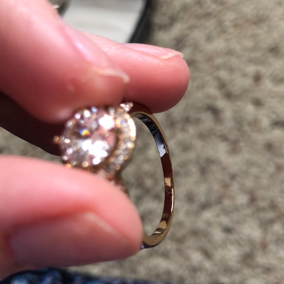 Amazing ring - Picture 3 of 3